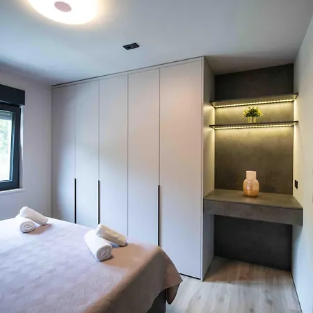 Family Peppina دوبروفينك