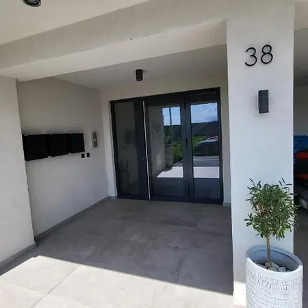 Apartment Family Peppina *