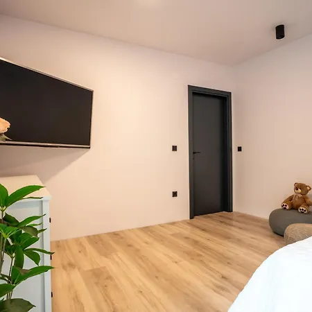 Family Peppina Apartment *