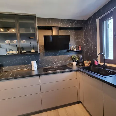 Family Peppina Apartment *